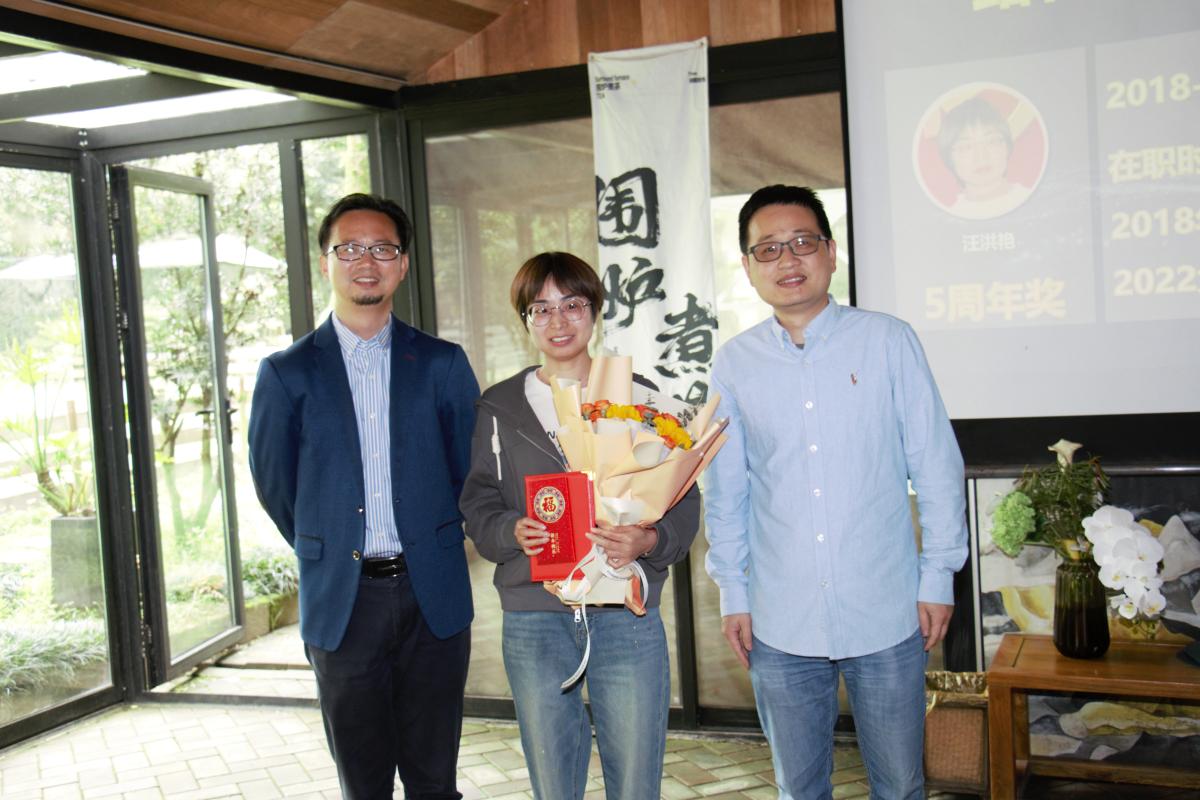 1725862869486431.jpg 1-240422140ZA11.jpg