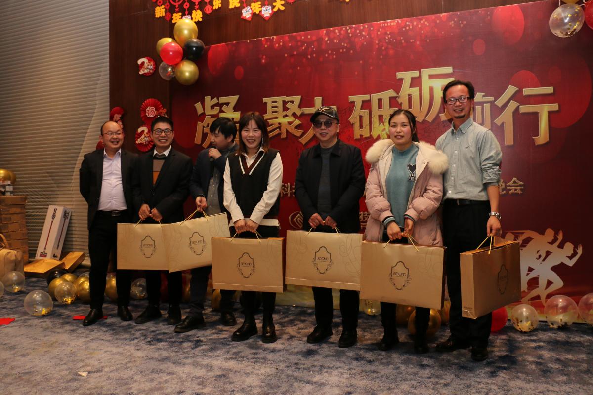 1726211691528261.jpg 1-220113145UBB.jpg